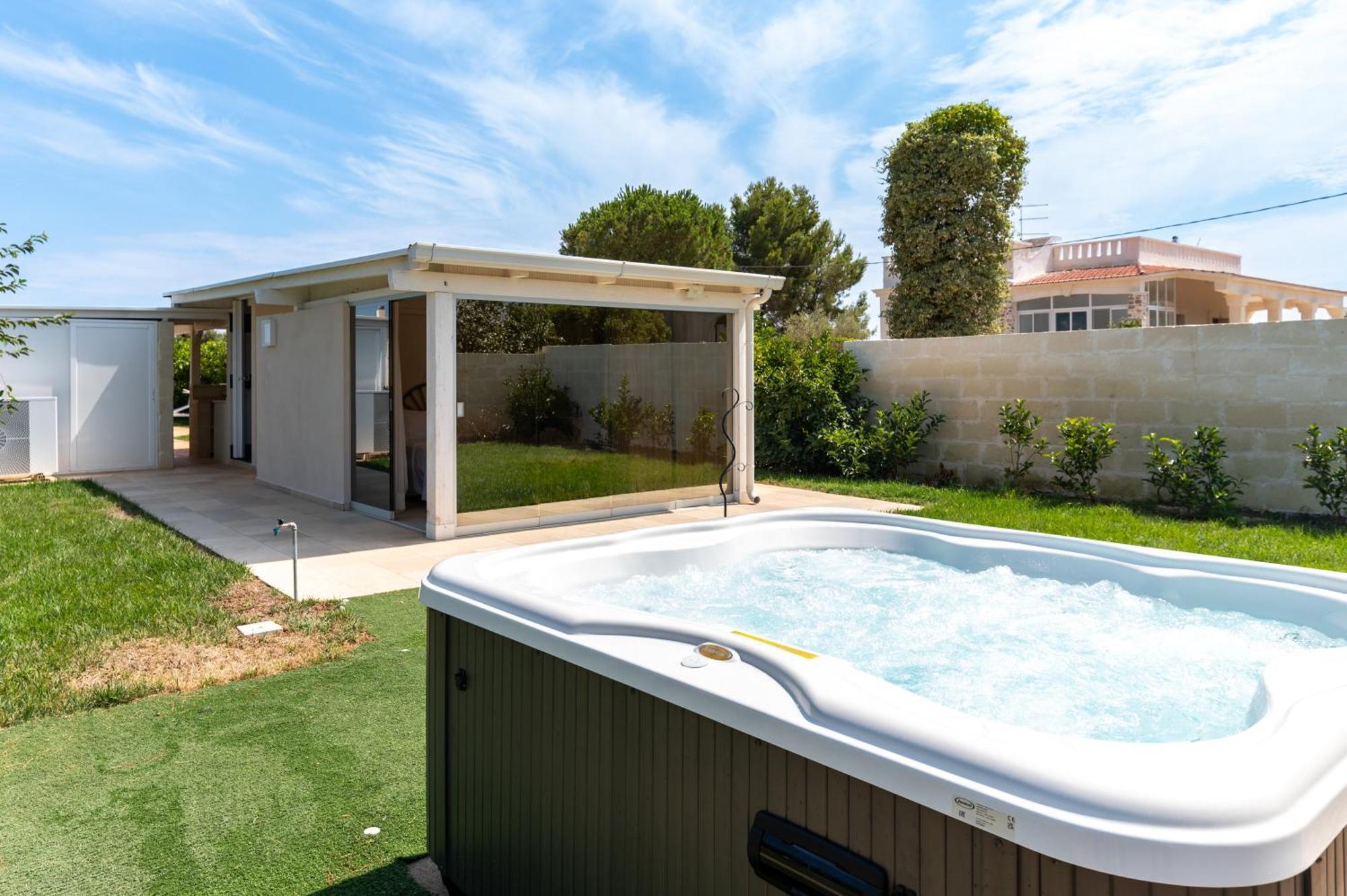 Hasamami Eco Trullo, Ostuni Luxury Suite ภายนอก รูปภาพ
