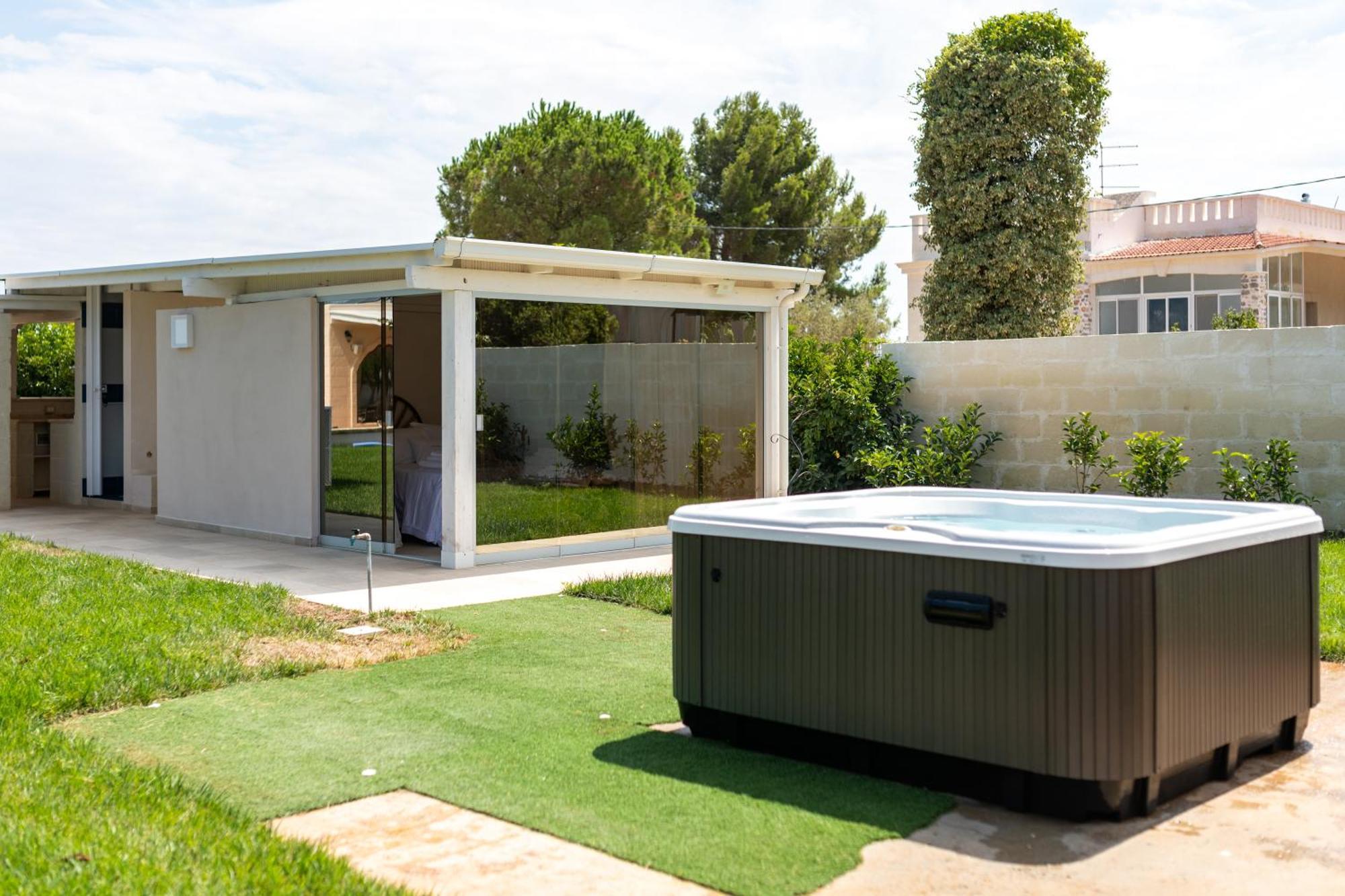 Hasamami Eco Trullo, Ostuni Luxury Suite ภายนอก รูปภาพ