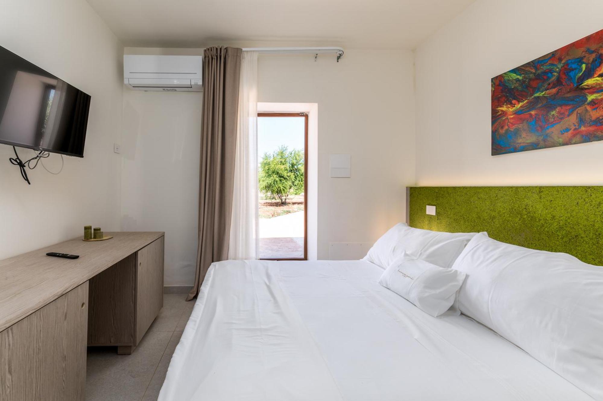 Hasamami Eco Trullo, Ostuni Luxury Suite ภายนอก รูปภาพ