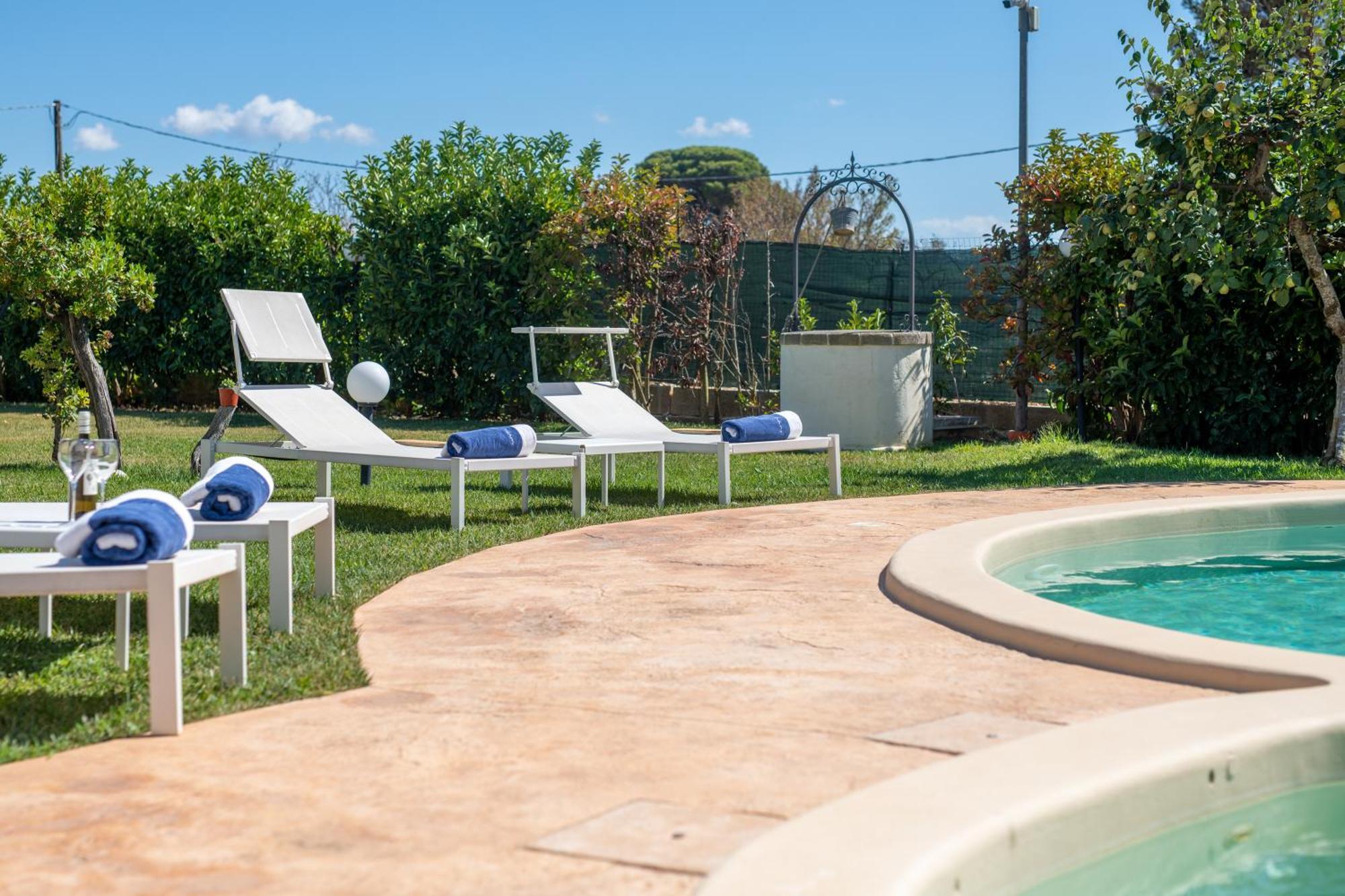 Hasamami Eco Trullo, Ostuni Luxury Suite ภายนอก รูปภาพ