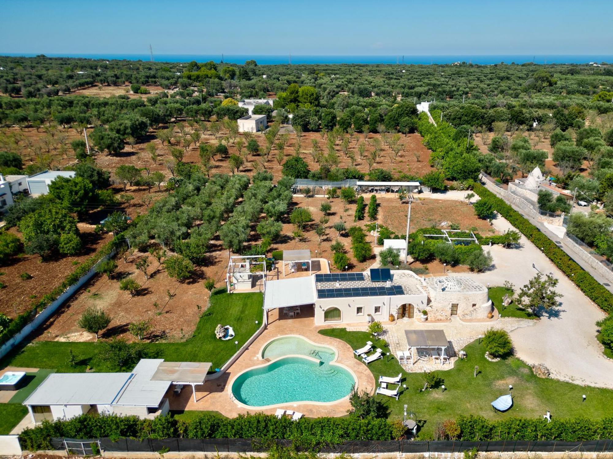 Hasamami Eco Trullo, Ostuni Luxury Suite ภายนอก รูปภาพ